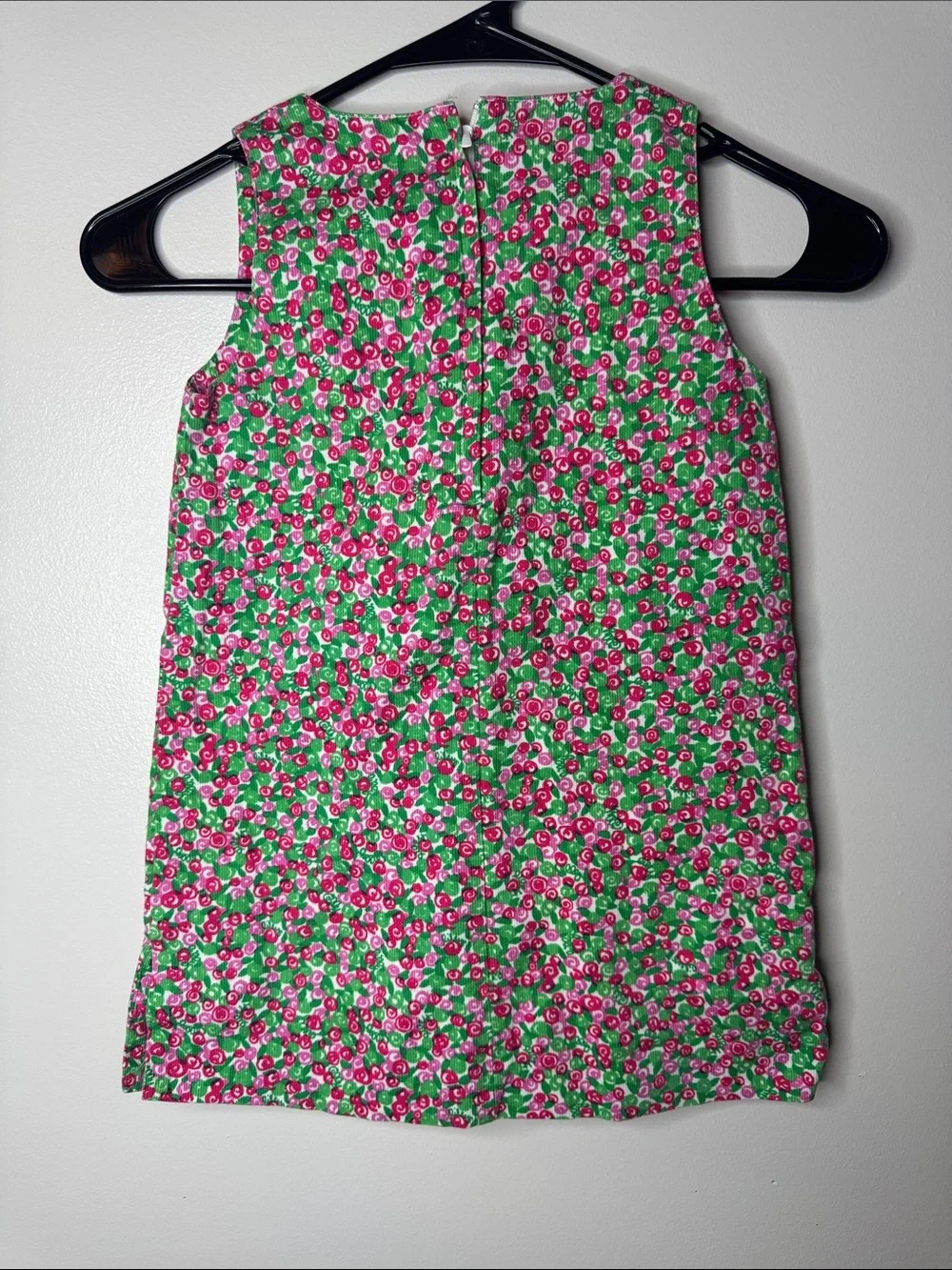 Lilly Pulitzer Girls Sleeveless Floral Shift Dress in Pink & Green